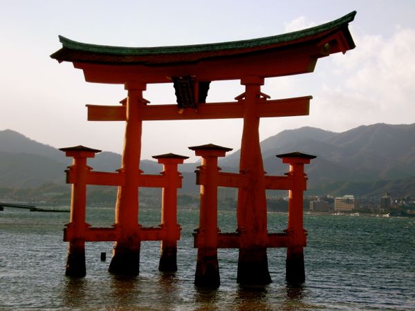 Top 3 Japón: Castillos, lugares sagrados, montañas, budas, onsen, jardines, santuarios