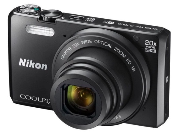 Nikon Coolpix S7000 – una cámara compacta con un zoom perfecto para viajeros